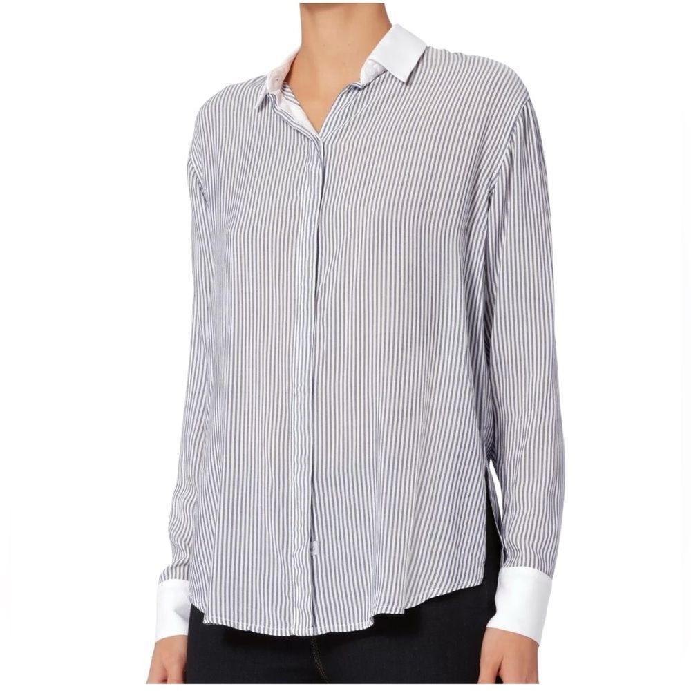 Rails Tatum White Blue Striped Button Front & Back Blouse Shirt Top Size Medium
